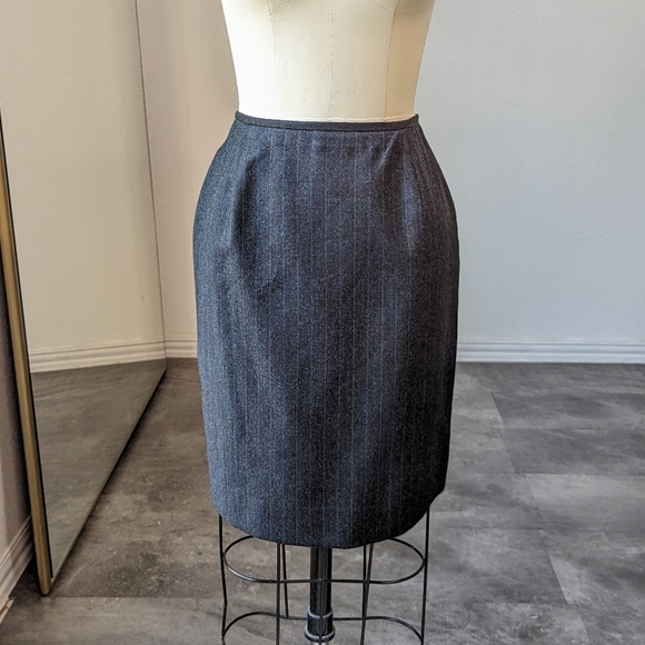 Lauren Ralph Lauren Striped Wool Pencil Skirt Gray 6P Business Work office fall - Picture 1 of 5